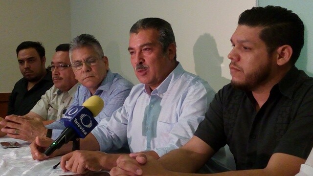 Corriente interna del PRD muestra en Mexicali su apoyo a AMLO.