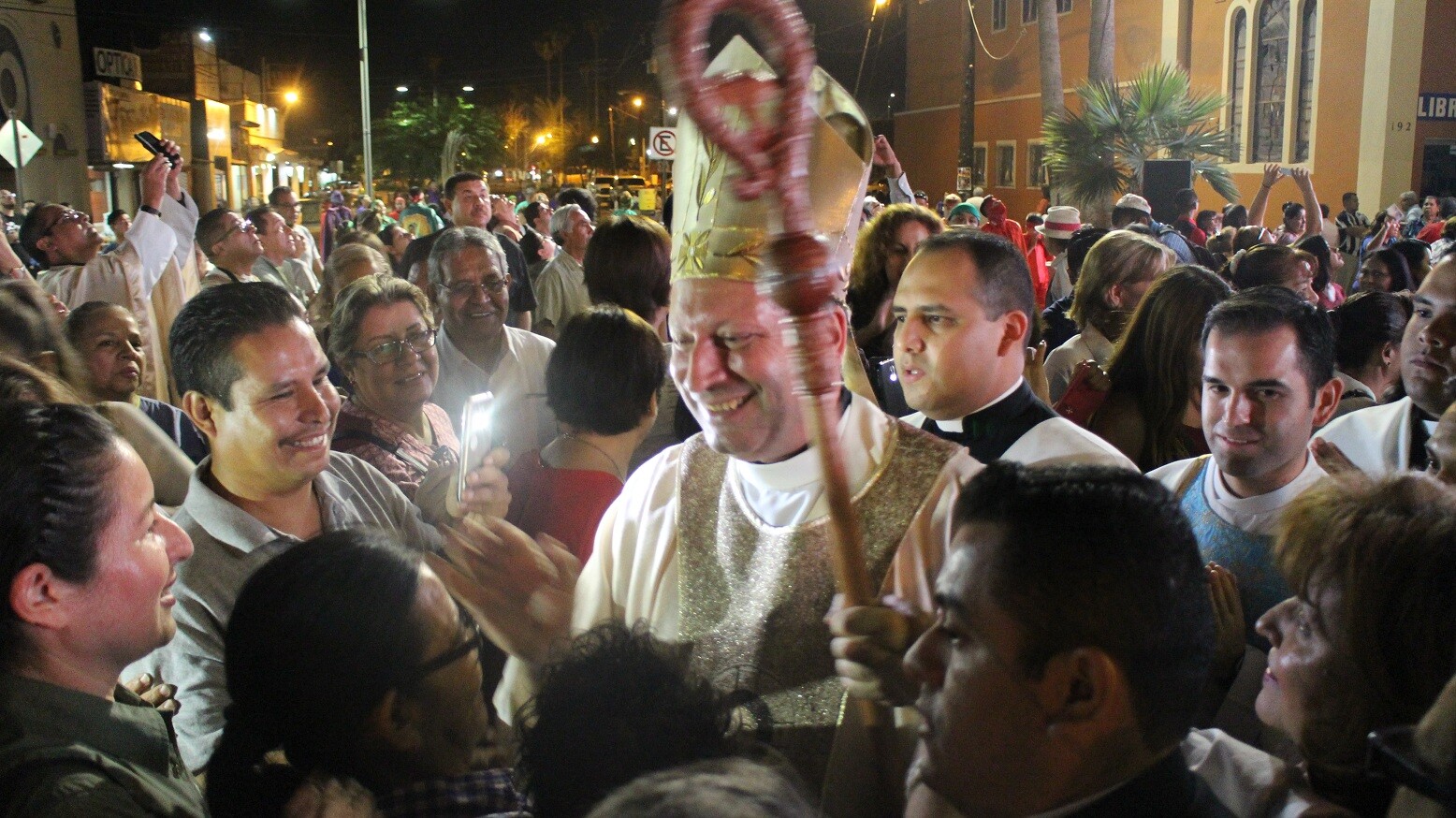 Conmueve al Papa solidaridad de México: Nuncio