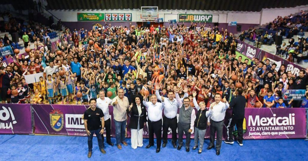 Más de 2 mil participan en Torneo de Baloncesto del 115 Aniversario
