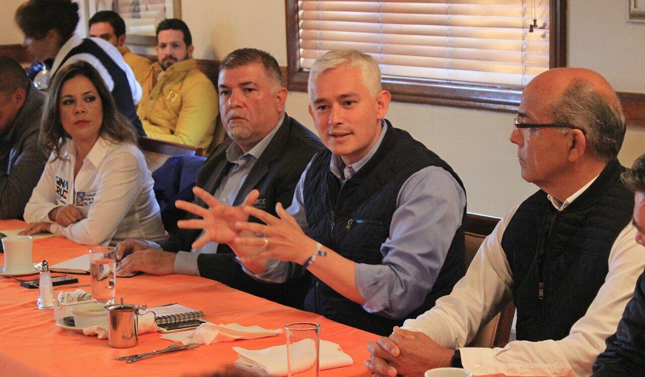 Promete Jorge Ramos mejorar la infraestructura de Ensenada
