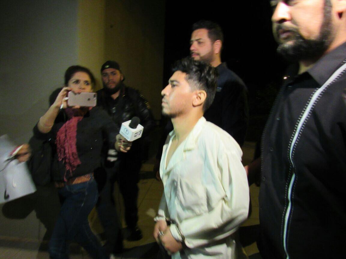 Preparan proceso para Sergio Enrique; llega detenido a Mexicali