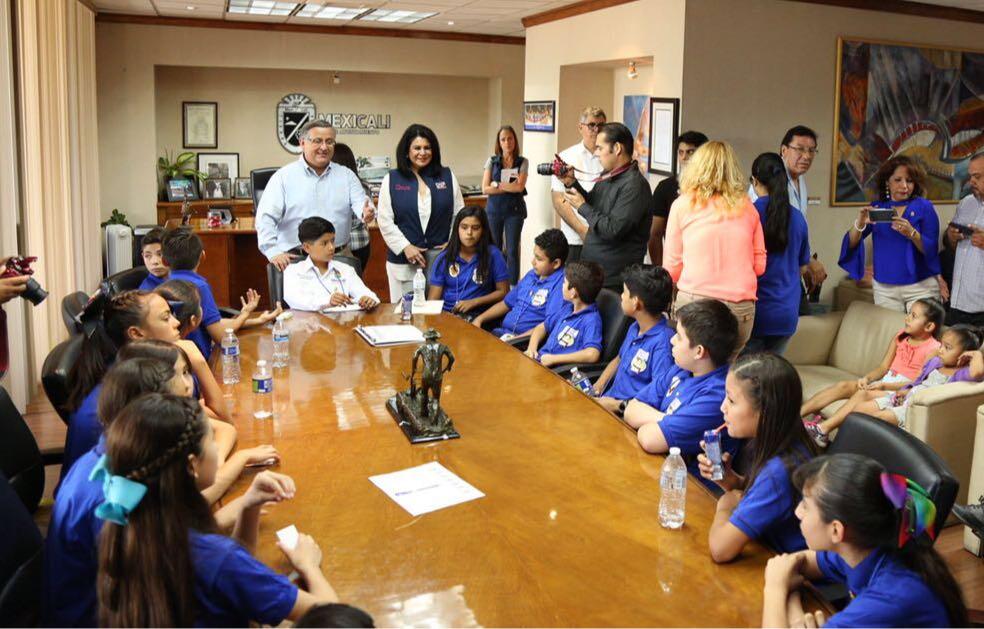 51 niños tomarán las riendas del Ayuntamiento de Mexicali