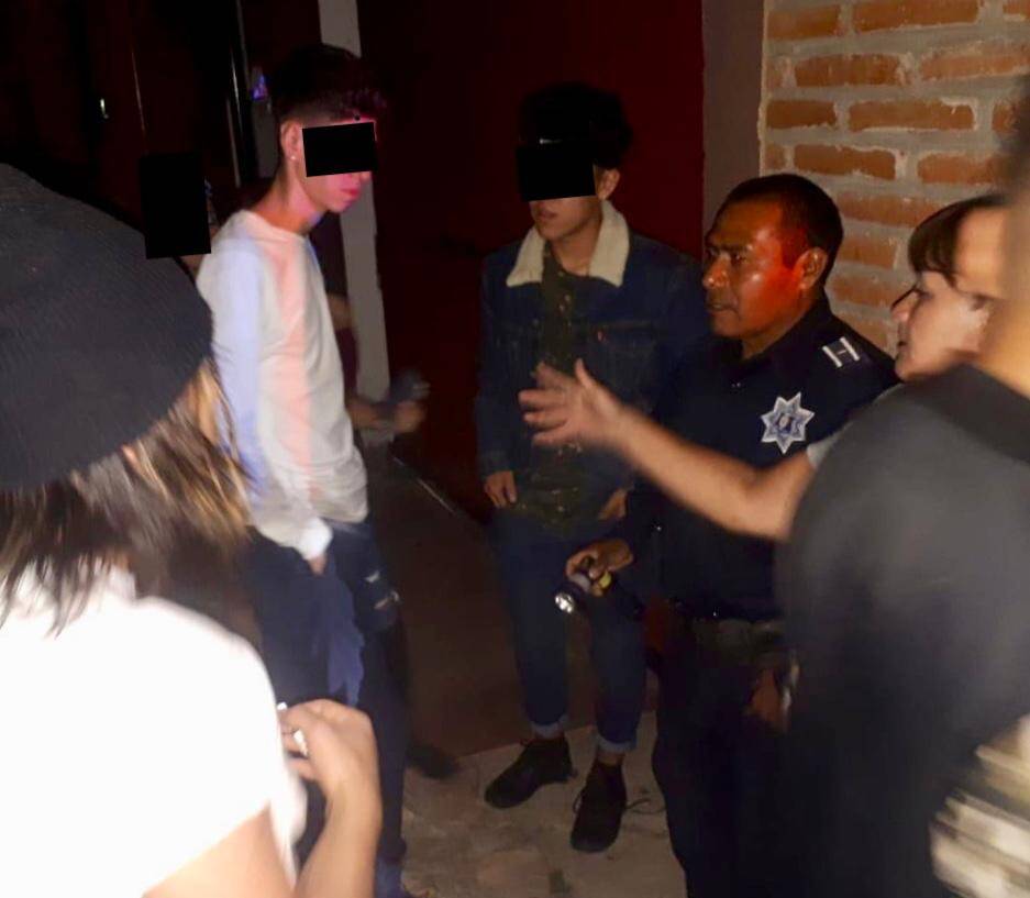 Clausuran “party” de menores de edad en Tecate