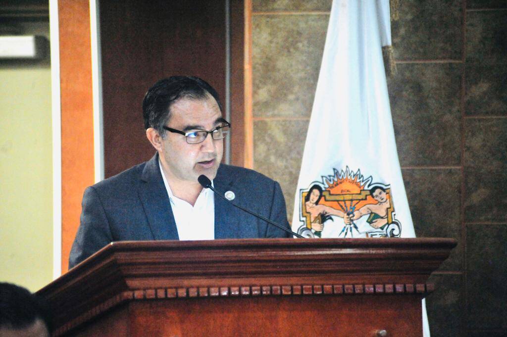 Diputado Luis Moreno pide regular transporte de carga