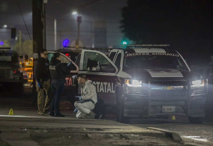 Tijuana bajo fuego; muere guardia estatal y un civil en ataque armado