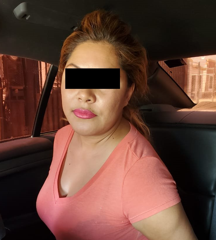 Acusan a mujer de operar red de prostitución de menores