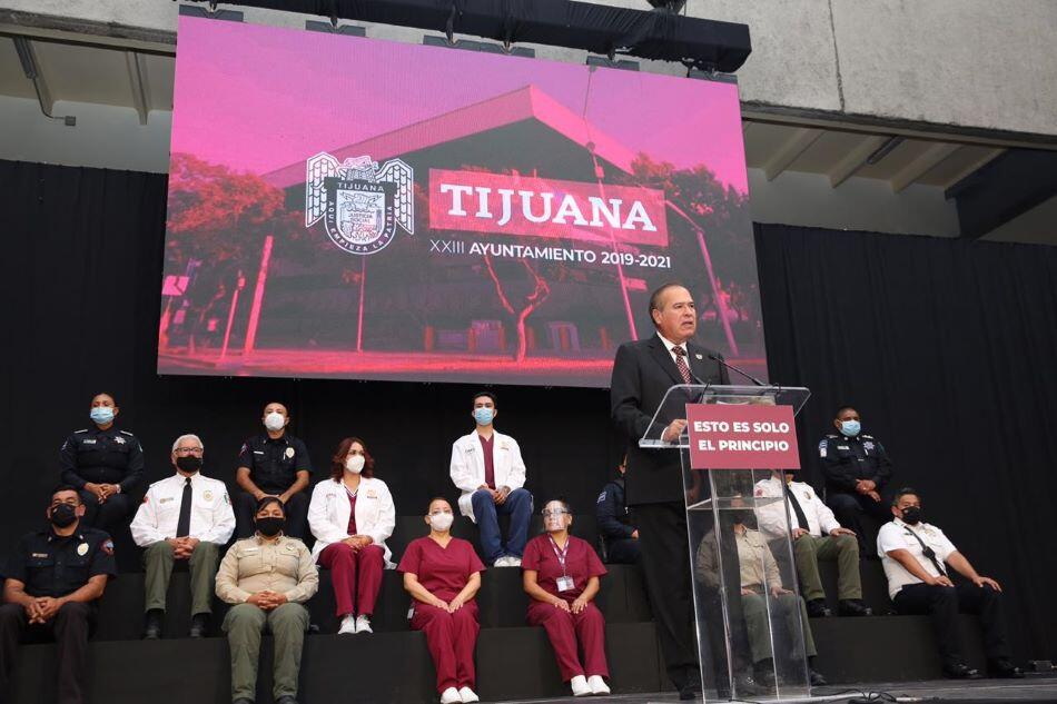 Ofrece Arturo González Cruz su primer informe de gobierno al frente de Tijuana