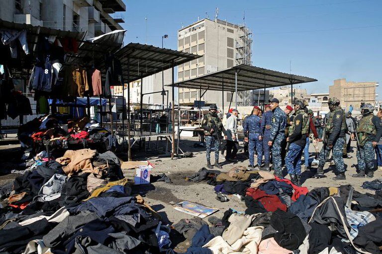 Atentado en mercado de Bagdad; al menos 32 muertos