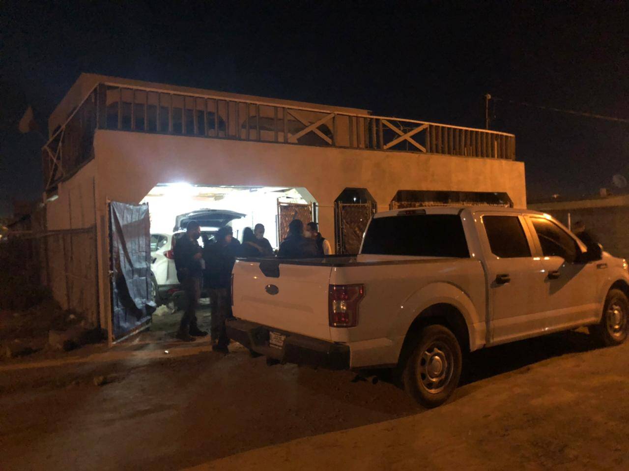 Descubren droga, balas y autos robados en casa del Valle de Mexicali