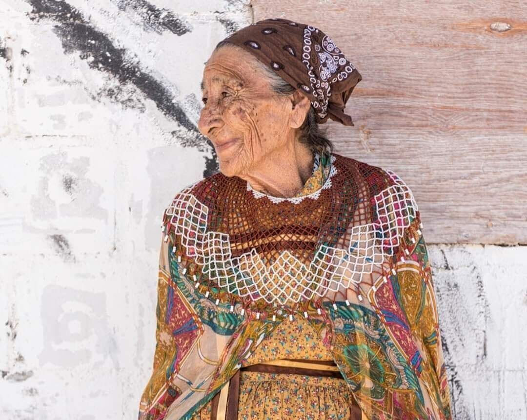 Inocencia González Sáinz, artesana y protectora de la lengua Cucapá, está delicada de salud