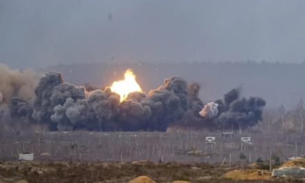 Rusia comienza bombardeo a Ucrania