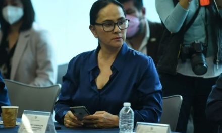 Senadora Nancy Sánchez descarta responsabilidad por multa del INE