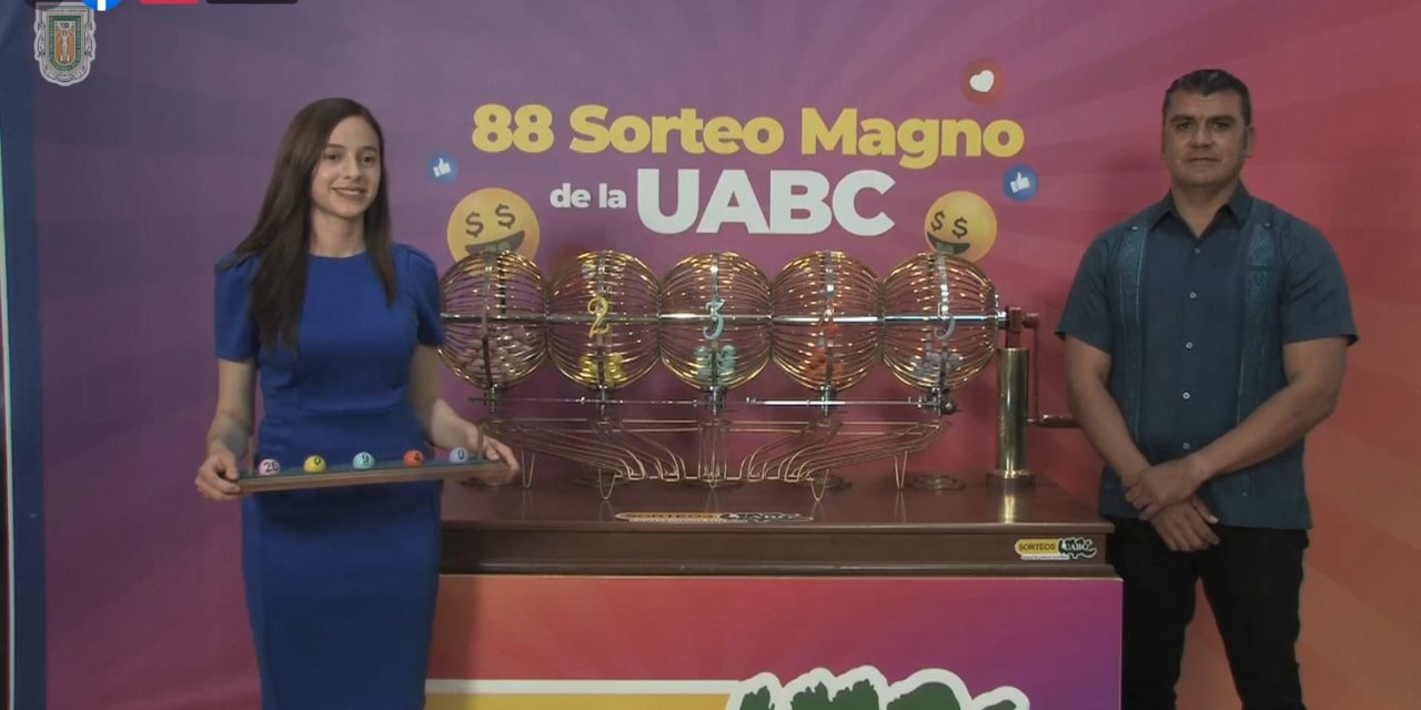 Mujer cachanilla gana el 88 Sorteo Magno de UABC