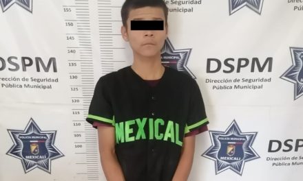 Jovencito de 18, detenido por asaltar a transeúnte en Valle del Pedregal