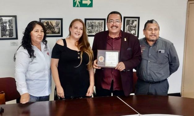 Cecati 52 reconoce apoyo del diputado Manuel Guerrero