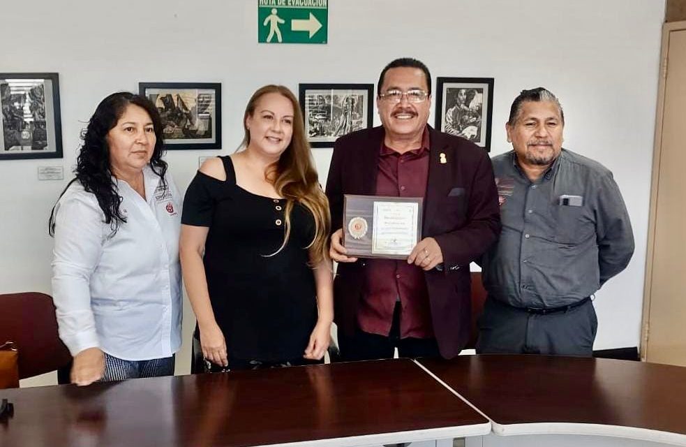 Cecati 52 reconoce apoyo del diputado Manuel Guerrero