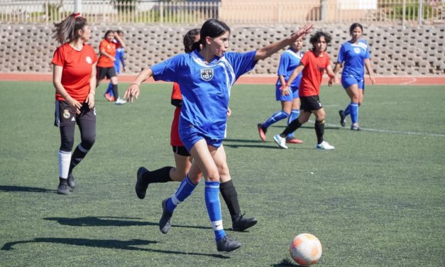 Cobach Primer Ayuntamiento de Rosarito gana torneo interprepas de fútbol