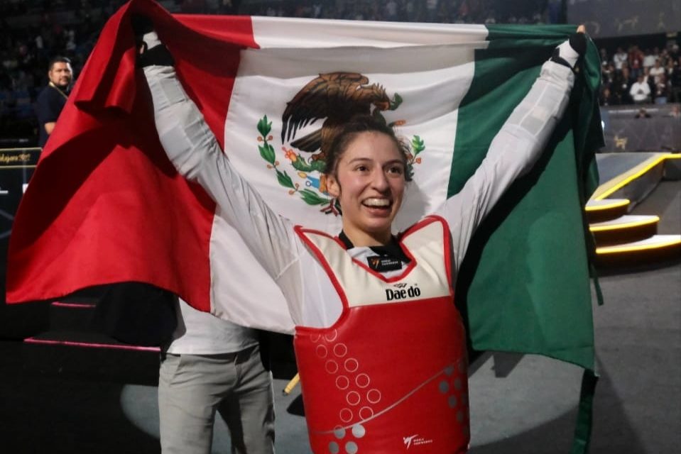 La bajacaliforniana Daniela Souza baña de oro a México en taewkondo