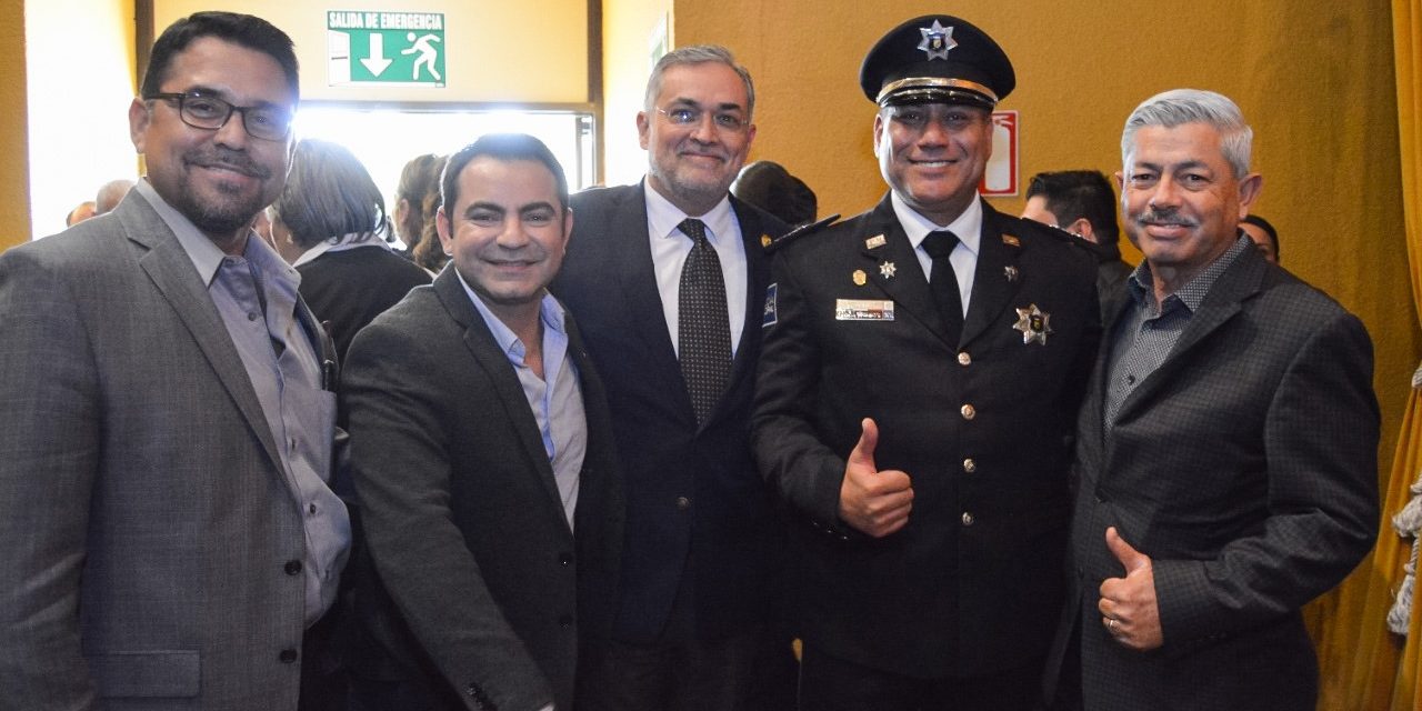 Honran a destacados policías de Mexicali