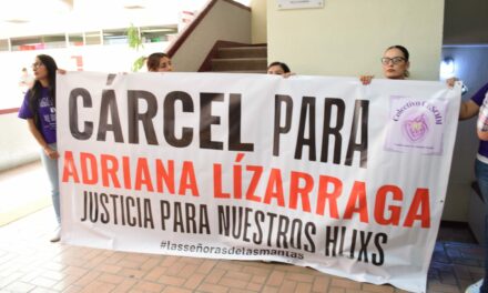 Protestan contra Fiscal Especializada en Delitos contra la Mujer