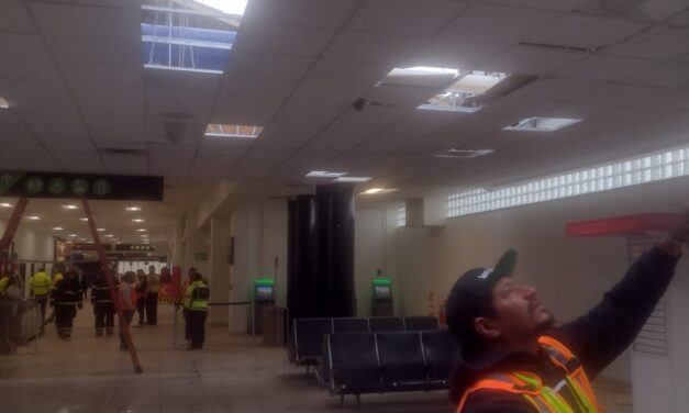 Cierran Aeropuerto de Mexicali; vientos causan daños